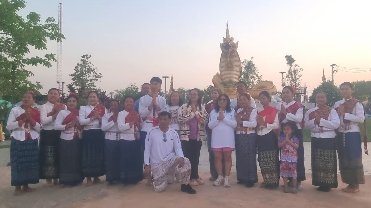 Fcสวิตเซอร์แลนด์.ผู้ใหญ่ใจดี..เหมานางรำทั้งวังปู่.กอดใครน้ำตาไหล?
