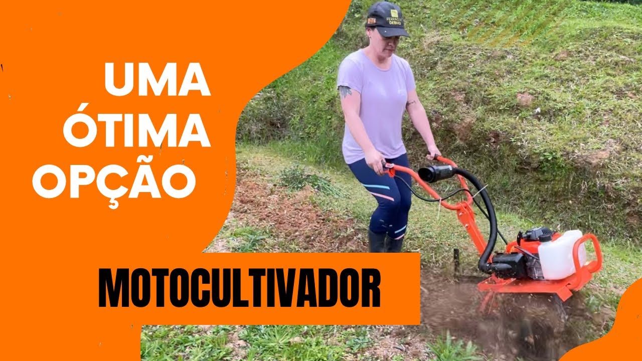 Motocultivador FAK360MC da CARBONFAK virando a terra para o plantio