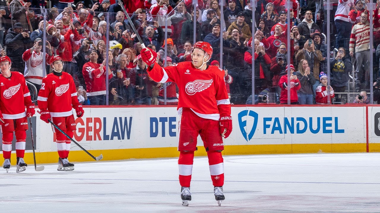 PATRICK KANE sets all-time points record by an American