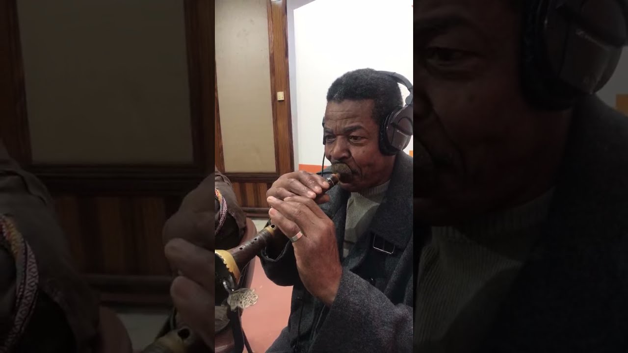 لزهر الفلاح يعزف نص بُو سَابِع لَيّة