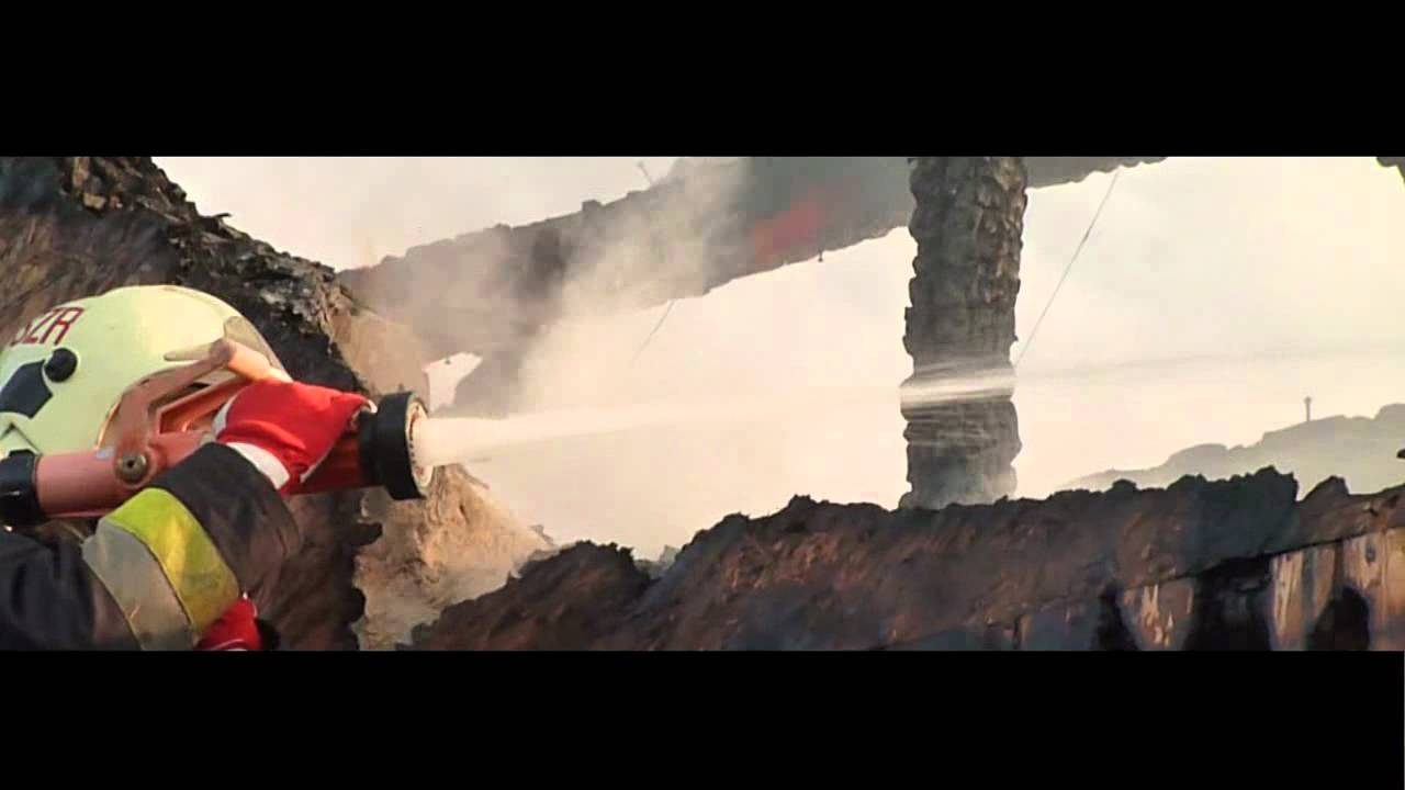 Szerencs Tűzoltóság . 2011-08-13 megyaszó.avi