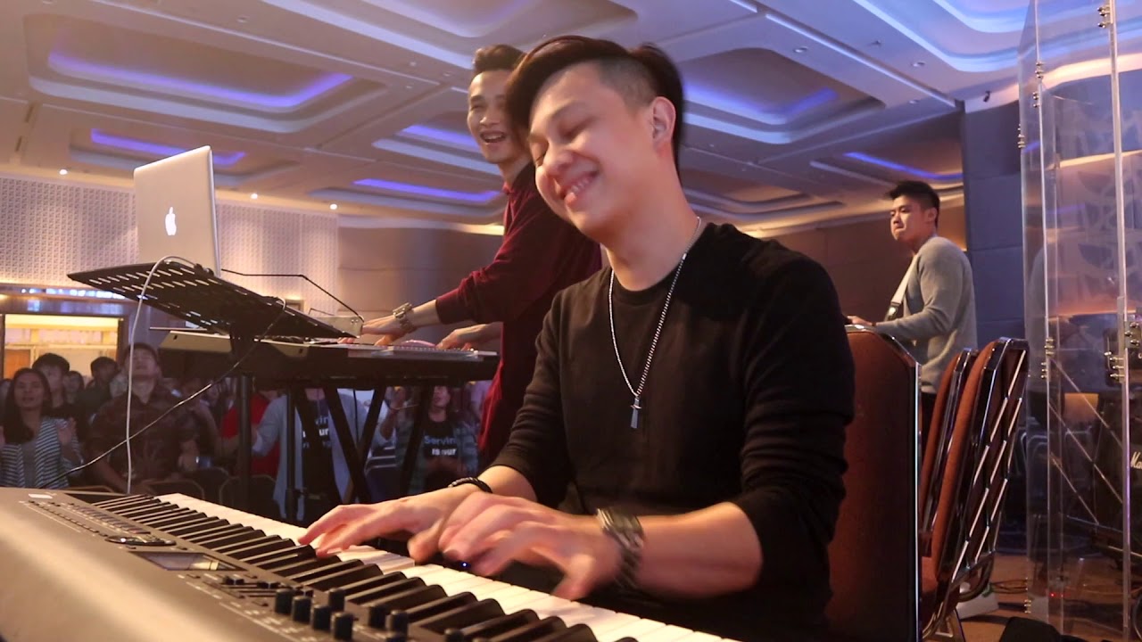 JPCC Worship - Dengan Anug'rahMu | keyboard cam NDC Living World