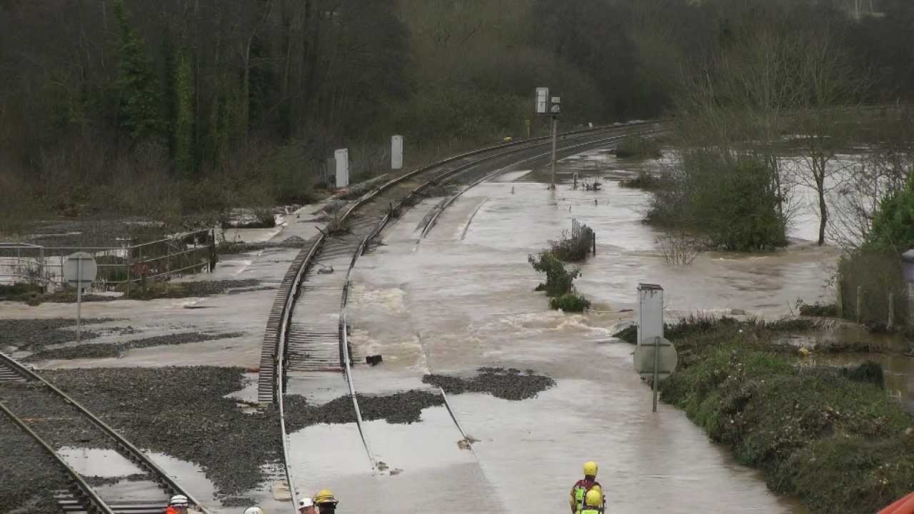 RED ALERT! Cowley Bridge Junction floods again 23/12/2012