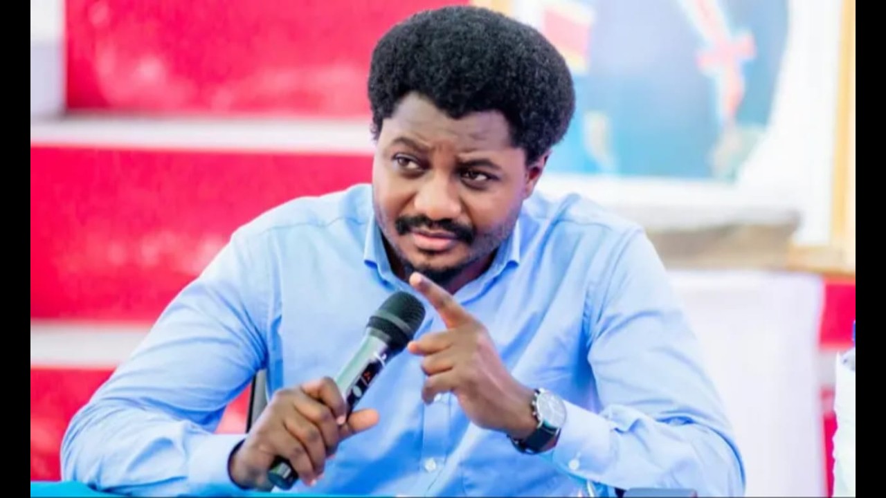 RDC: Constant Mutamba wakunze kwibasira u Rwanda yandikiye igitabo muri gereza anenga Tshisekedi