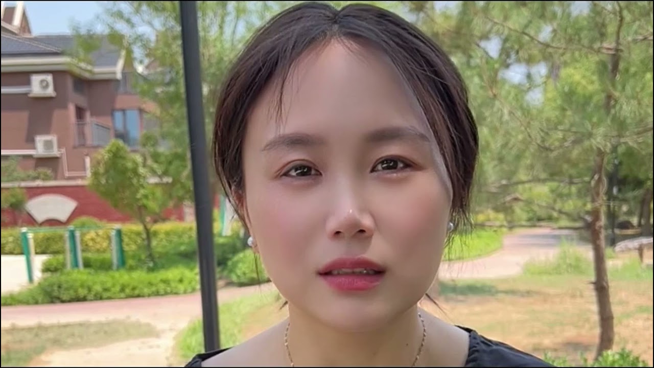 七年没见的前女友，再次遇见她    已经确定了，孩子就是我的，她们两个坑我呢#情感 #家庭 #正能量