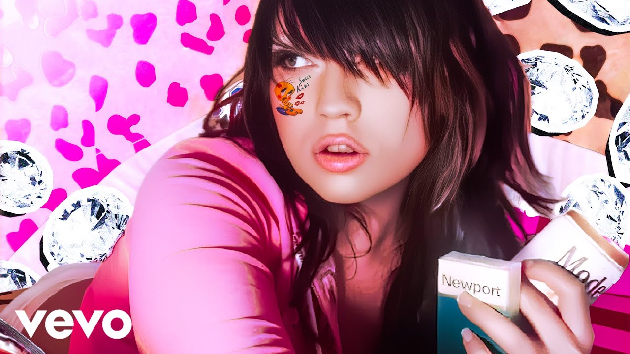 Ayesha Erotica - WH*RE IDOL (Reloaded) feat. MkX