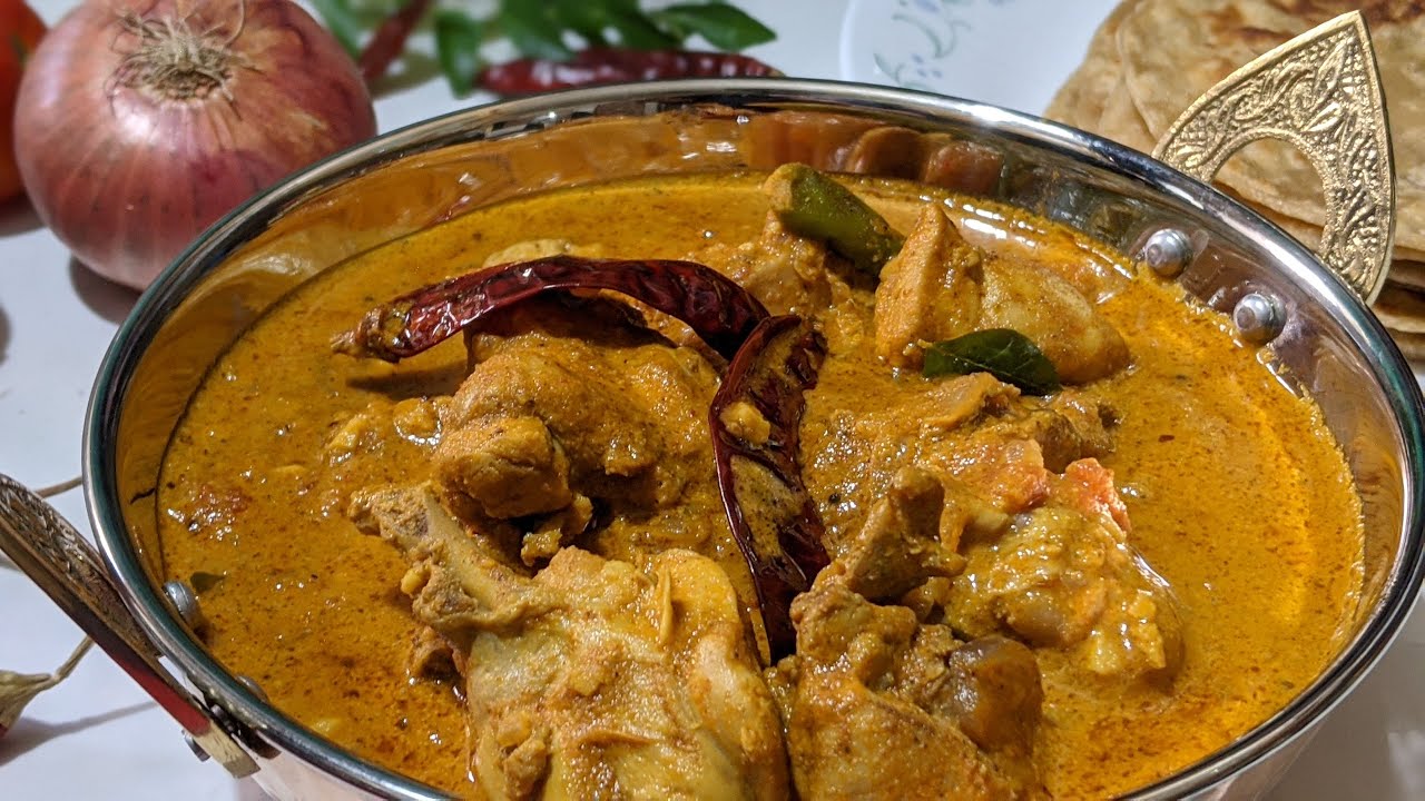 Kerala Chicken Curry with Roasted Coconut | Varutharcha Chicken Curry