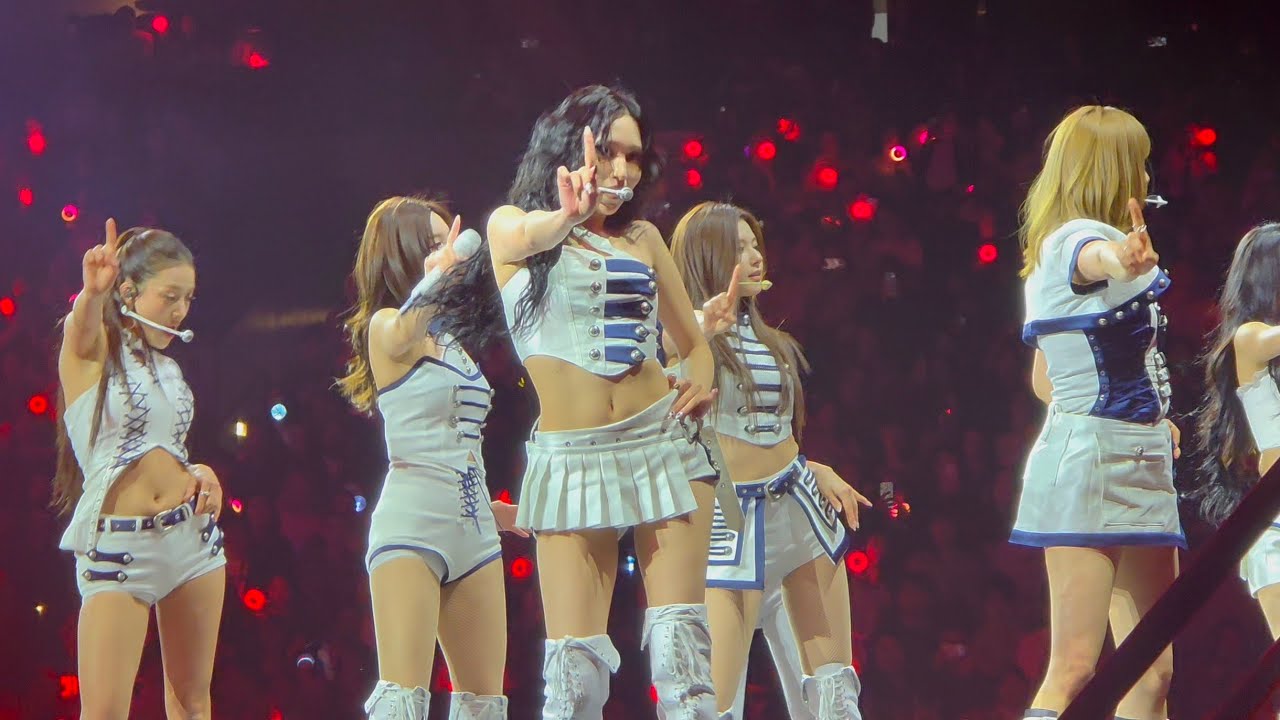 [FANCAM] 260117 TWICE World Tour 