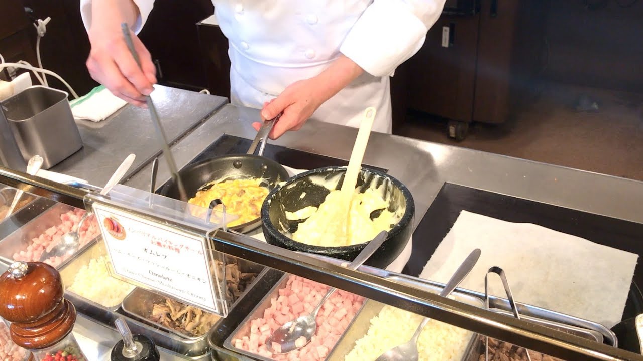 【帝国ホテル】オムレツが出来上がるまで『朝食ビュッフェ』 | OMELET at the live kitchen - Imperial Hotel Tokyo, Japan