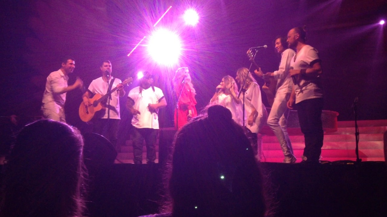 Love Thy Will Be Done/Will you Fall For Me-Delta Goodrem-Wings of the Wild Tour-Brisbane