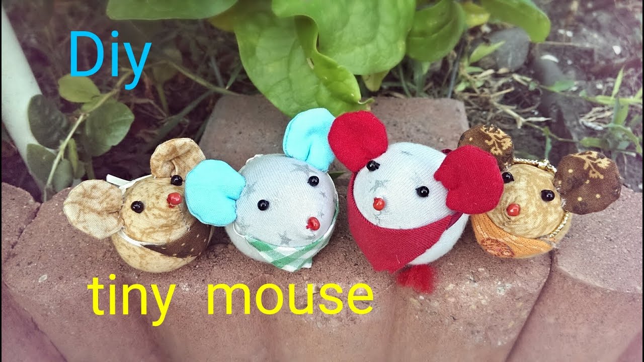 Diy: Tiny fabric mouse