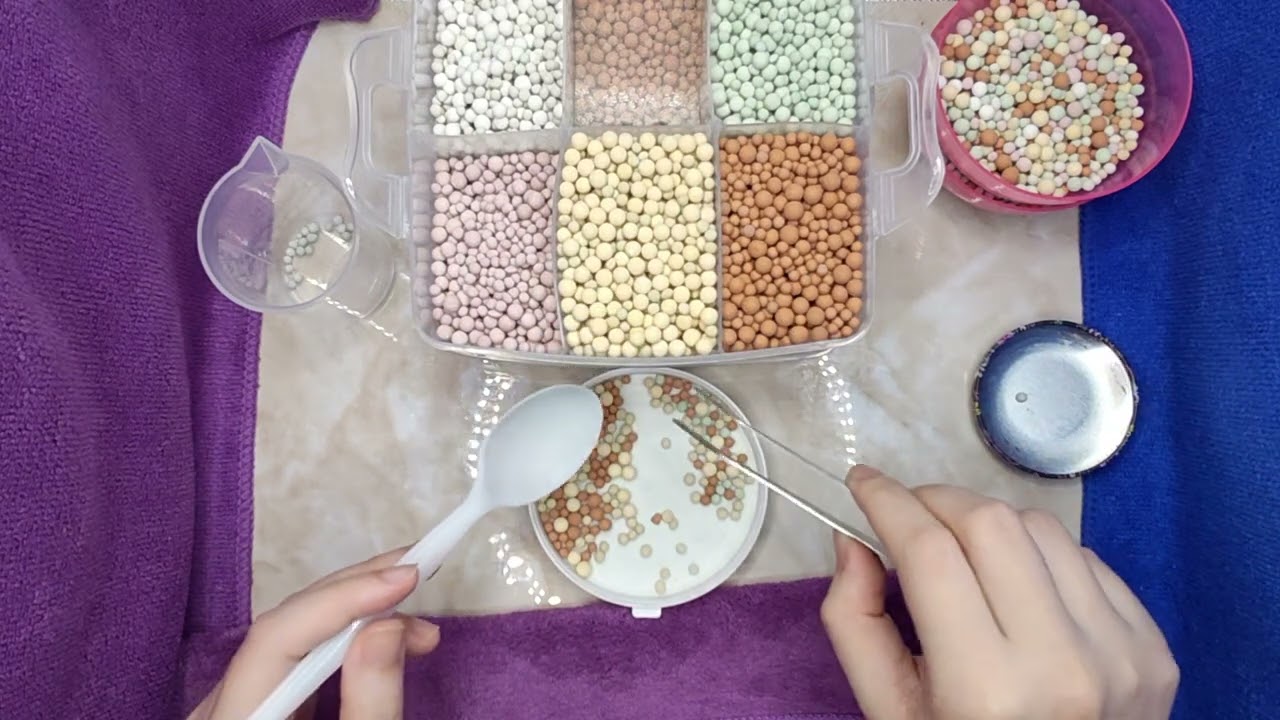 [ASMR] Classify colorful small objects/stones/glazed/ceramic balls/gravel into plastic boxes