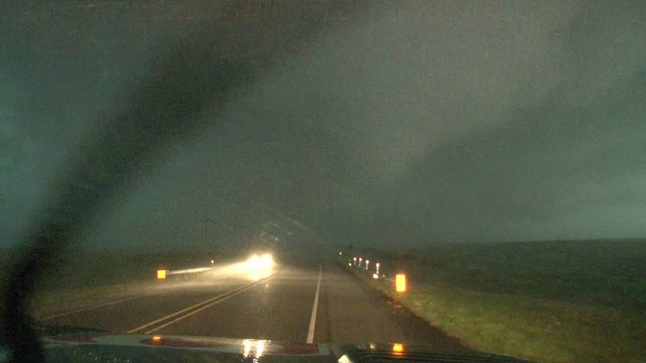 Amarillo, TX Tornado 6-13-16 by Val and Amy Castor