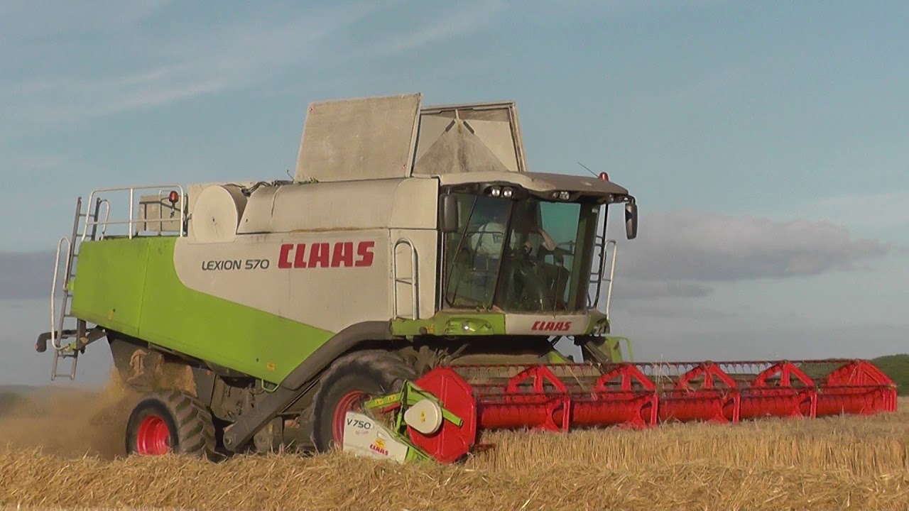Harvest 2017 Claas Lexion 570 Combine Harvester