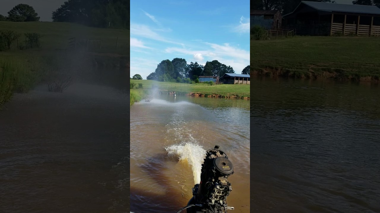 V6 mercury outboard jet
