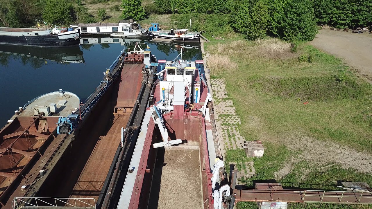 Maasbracht haven en sluis 26 april 2020