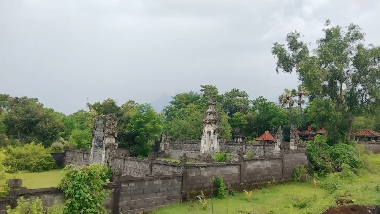 Kawasan pedesaan di Karangasem Buleleng Bali 