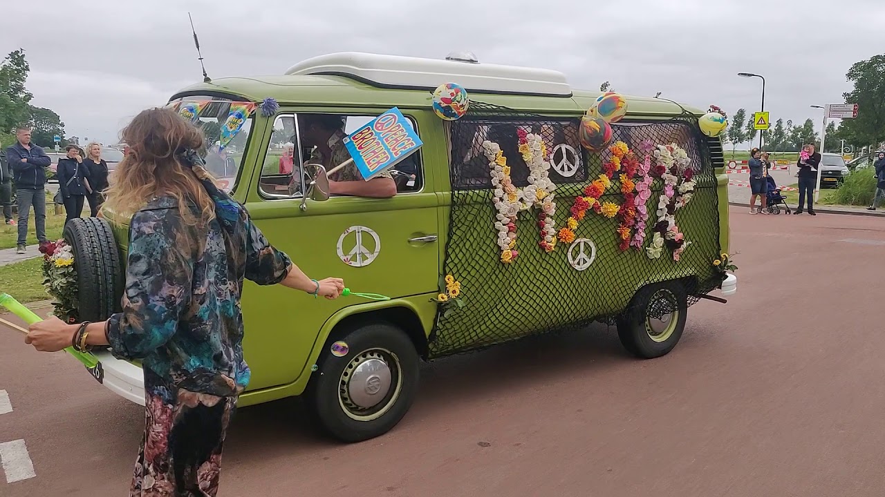 Dorpsfeest Anjum 2019 vrijdag 09:54 uur Optocht!