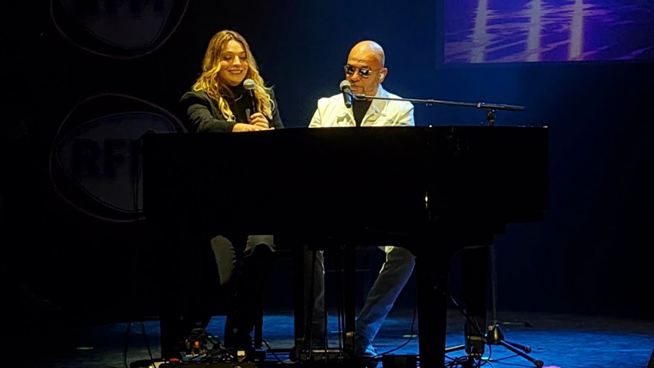 Pascal Obispo, Santa - Lucie, live, Folies Bergère, Paris, 2023