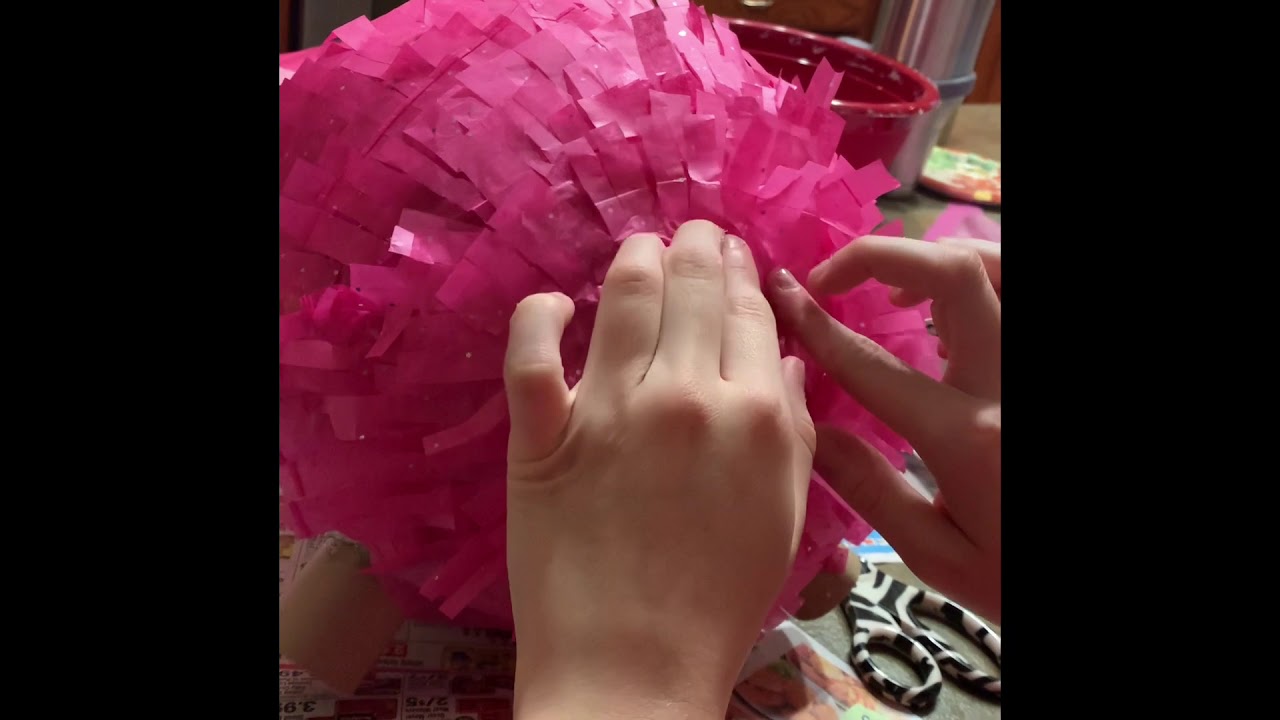 cómo hacer una pinata de cerdo- Karlee Stiver