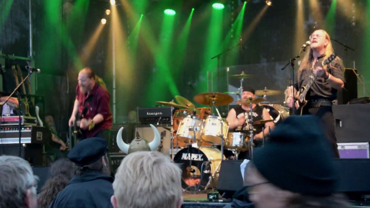 nö cläss in Wacken - killed by death