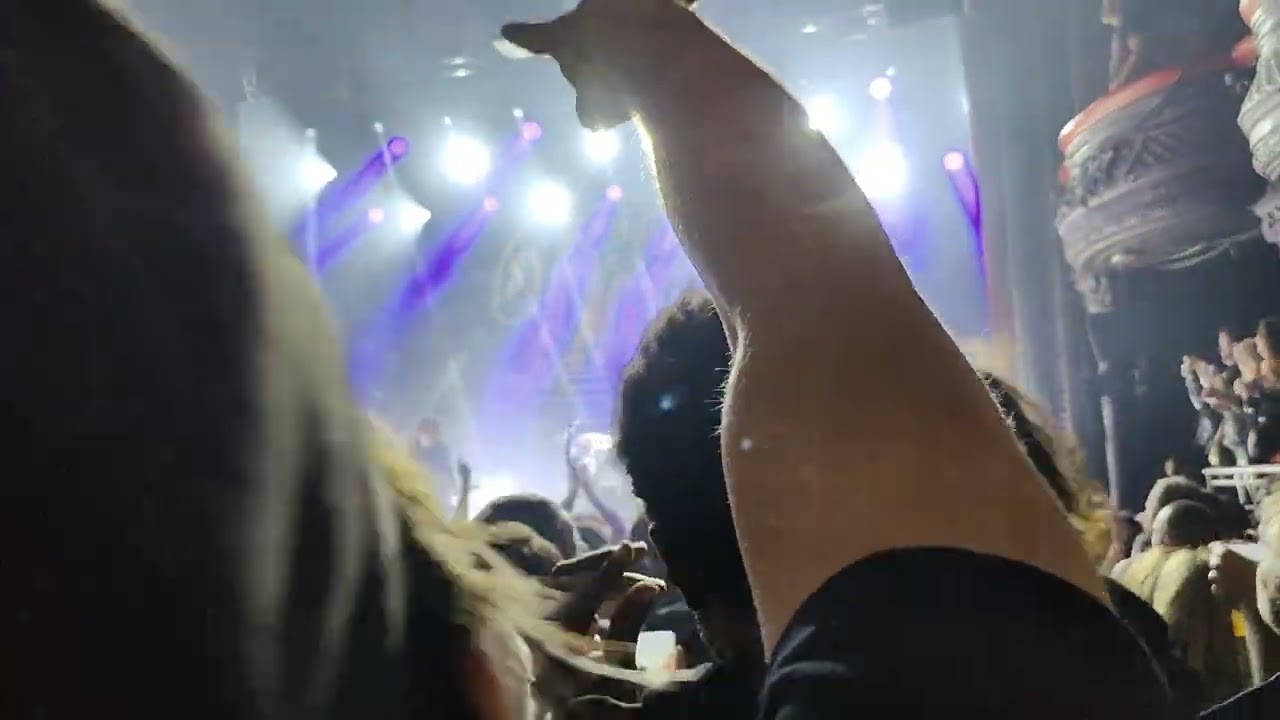 The darkness - Black shunk - La cigale (Paris - France 23/11/2023)