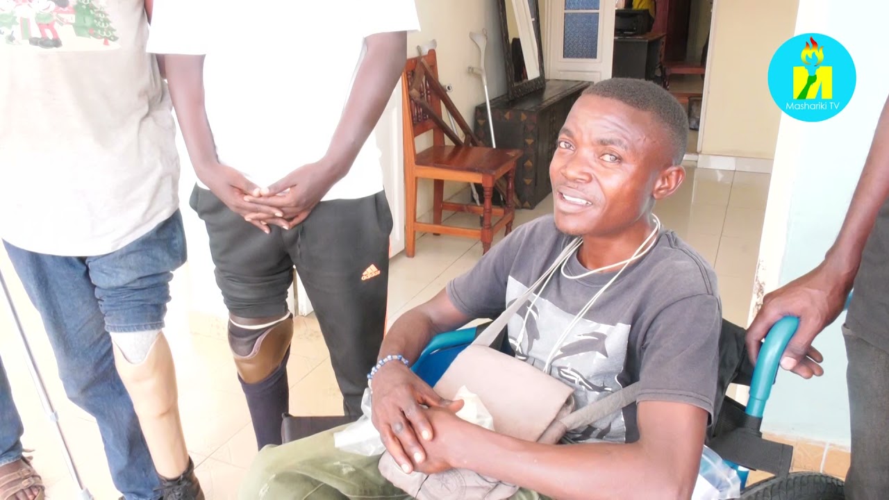 Fondation Patrick NGOGA yatanze ibikoresho vyo kwiyunguruza ku bagendana ubumuga