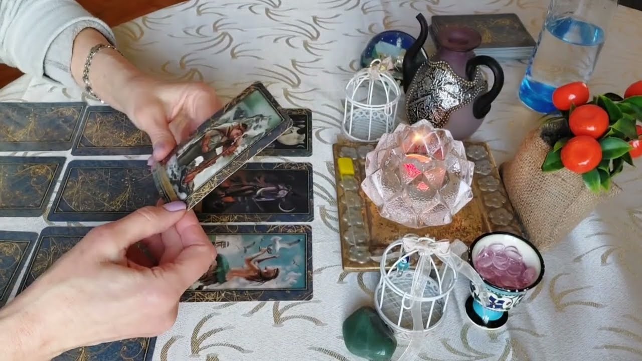 💝 P L A T O N İ K 💗 A Ş K 💝  DESTE SEÇ  #aklımdakikişi #erildişil #zamansız #aşk #tarotmesajları