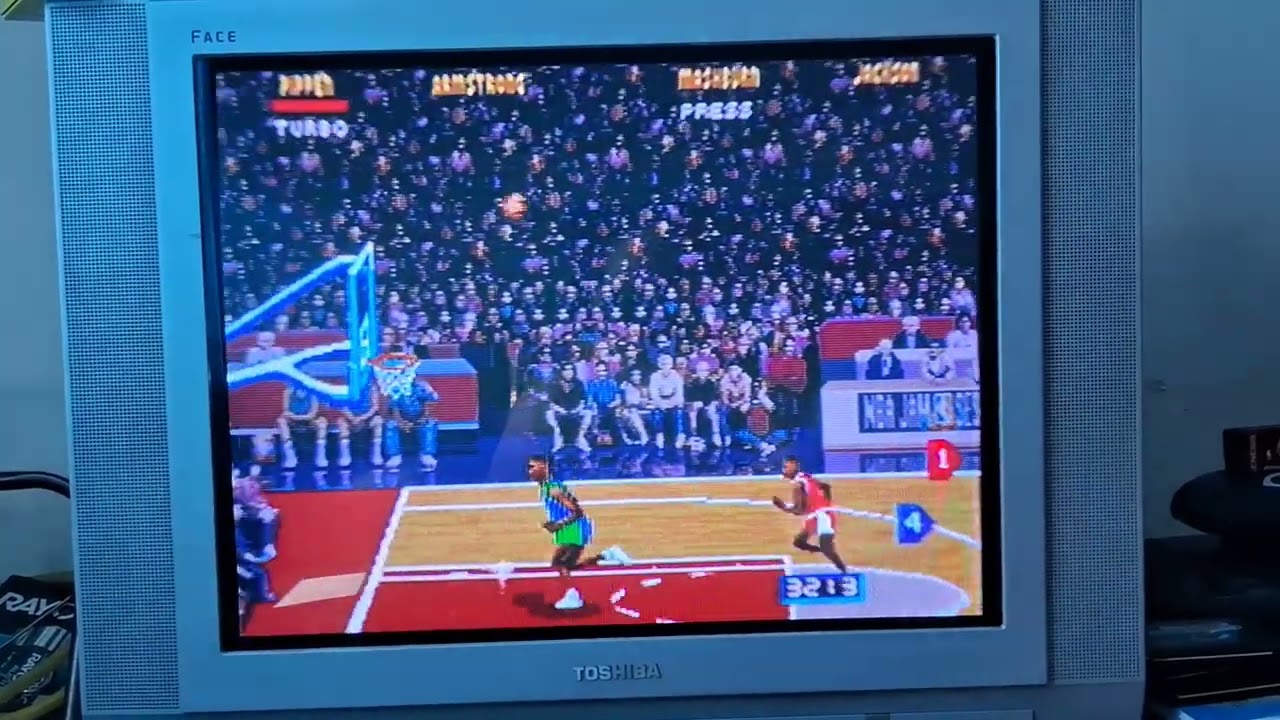 TV TOSHIBA FACE 29 POLEGADAS RODANDO NBA JAM TOURNAMENT EDITION