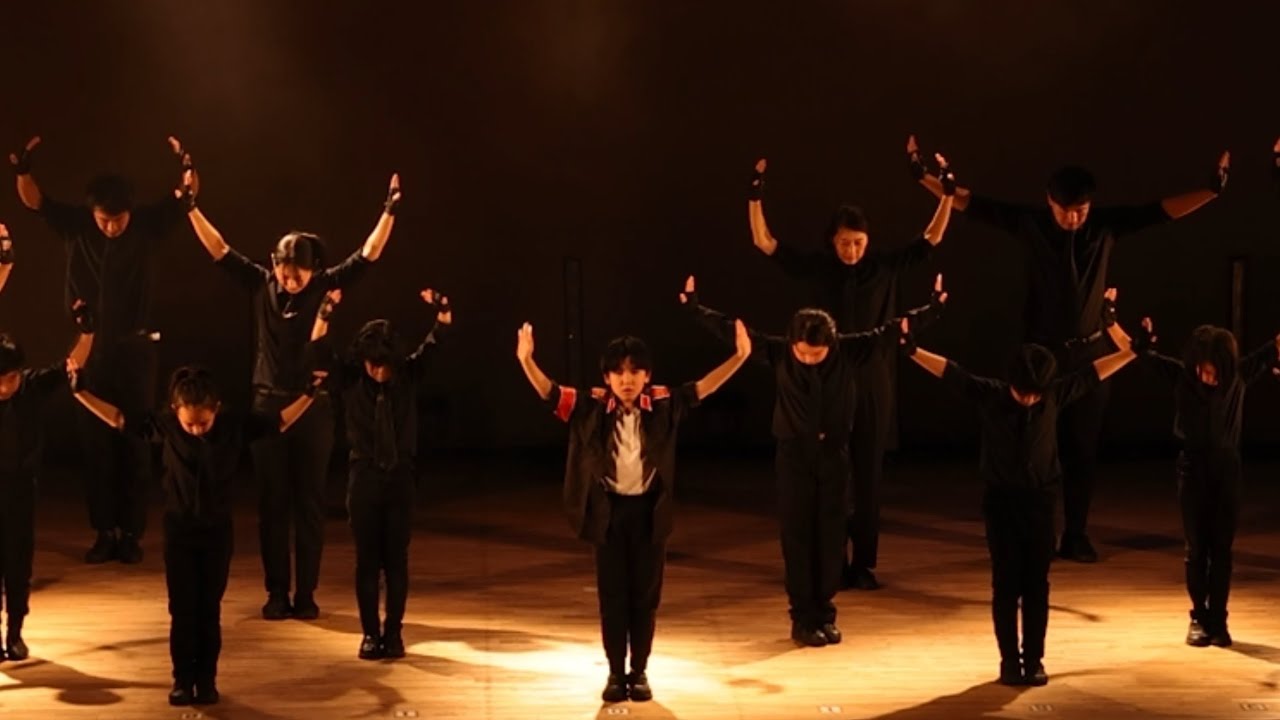 Drill & They Don't Care About Us（Michael Jackson）