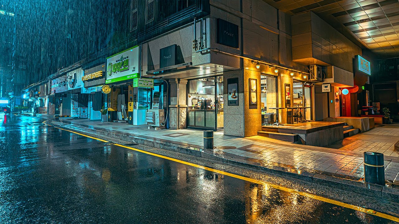 Walking In The Rain On Gangnam Daechi-dong Street At Midnight | Umbrella Sounds Seoul Korea 4K HDR