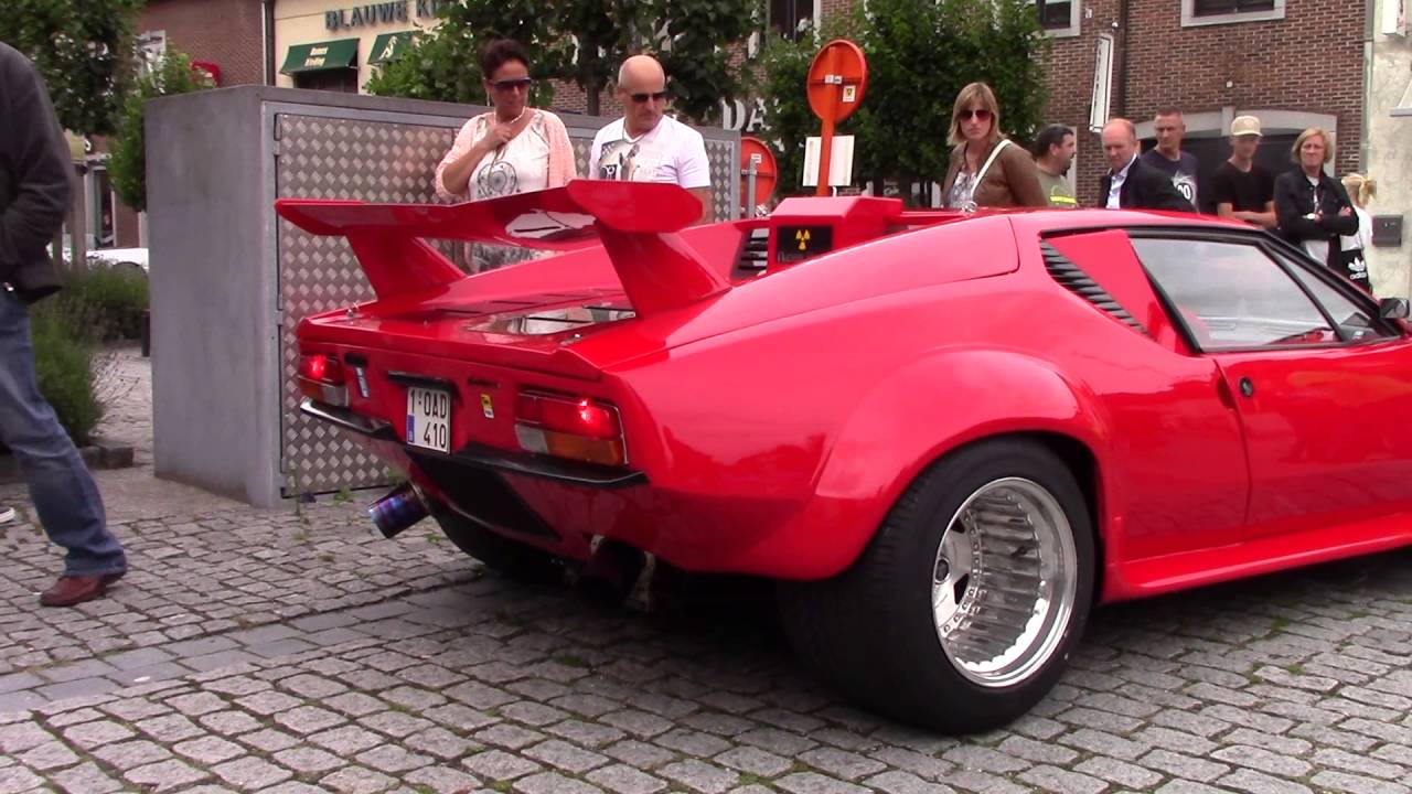 De Tomaso Pantera arriving and leaving Cars & Coffee