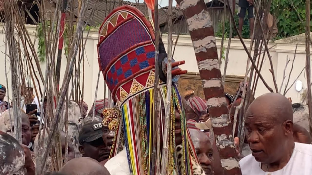 Olojo Festival 2025: Ooni of Ife Wears 50Kg Aare Crown