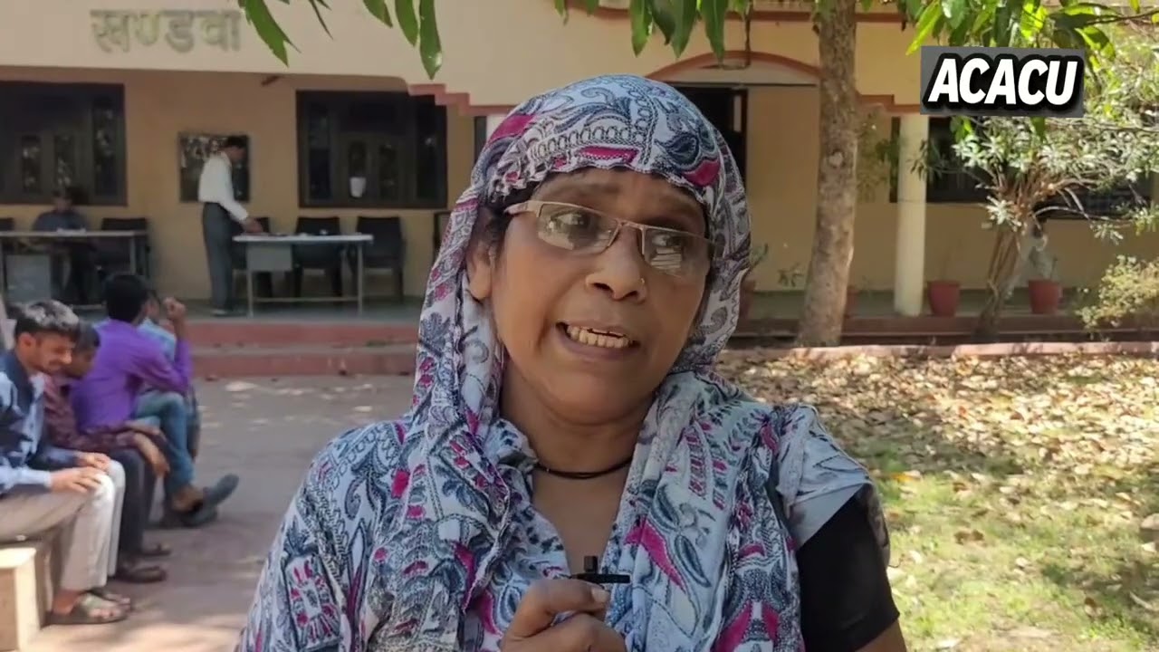 खंडवा : कलेक्टर के सामने फूट फूट कर रो दी महिला! आप भी हो जाएंगे सुनकर भावुक 