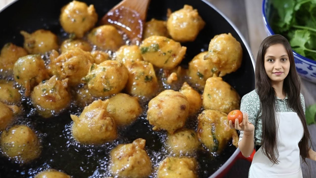 Crispy Ram Laddu 😍 | Urad Dal Street Food Snack | Easy Recipe