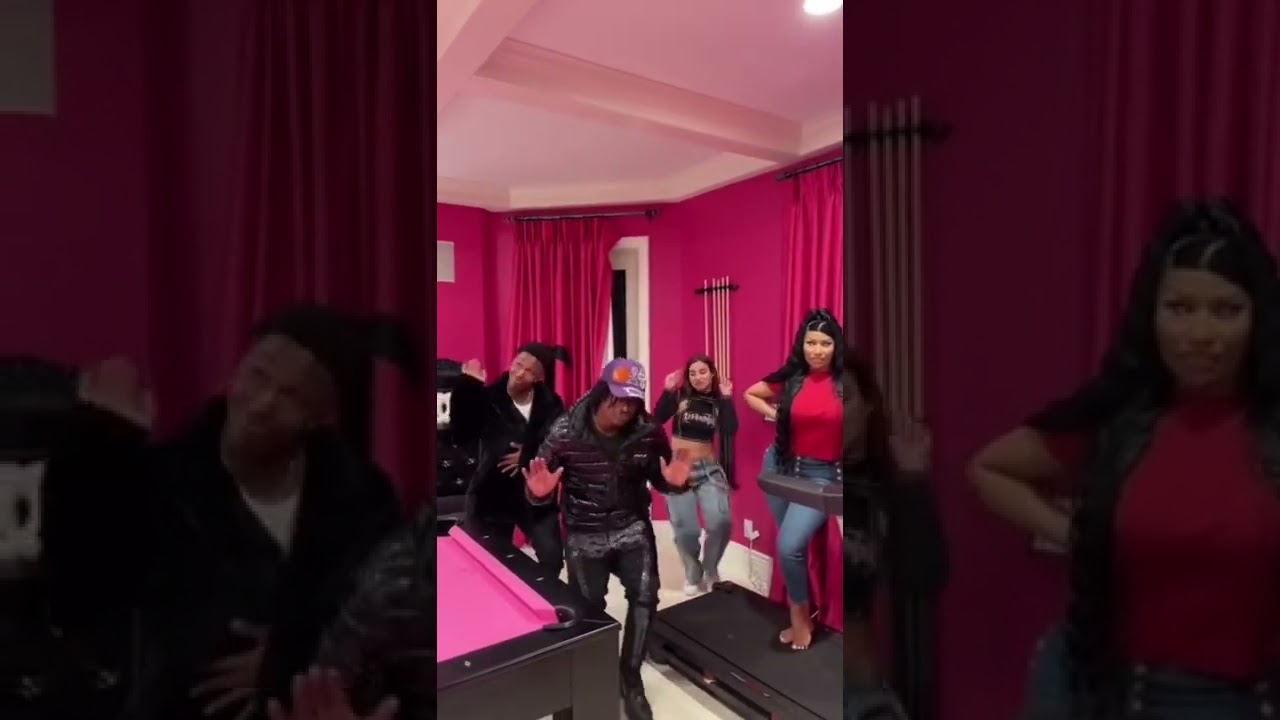 Nicki dances to her own TikTok viral audio 😂 #nickiminaj #shorts #viral #celebrity
