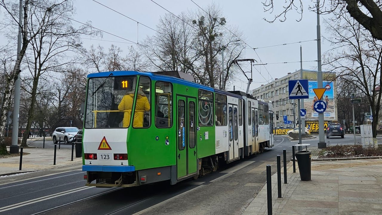 Tramwaje Szczecińskie - Tatra KT4Dt #123 | 🚊11