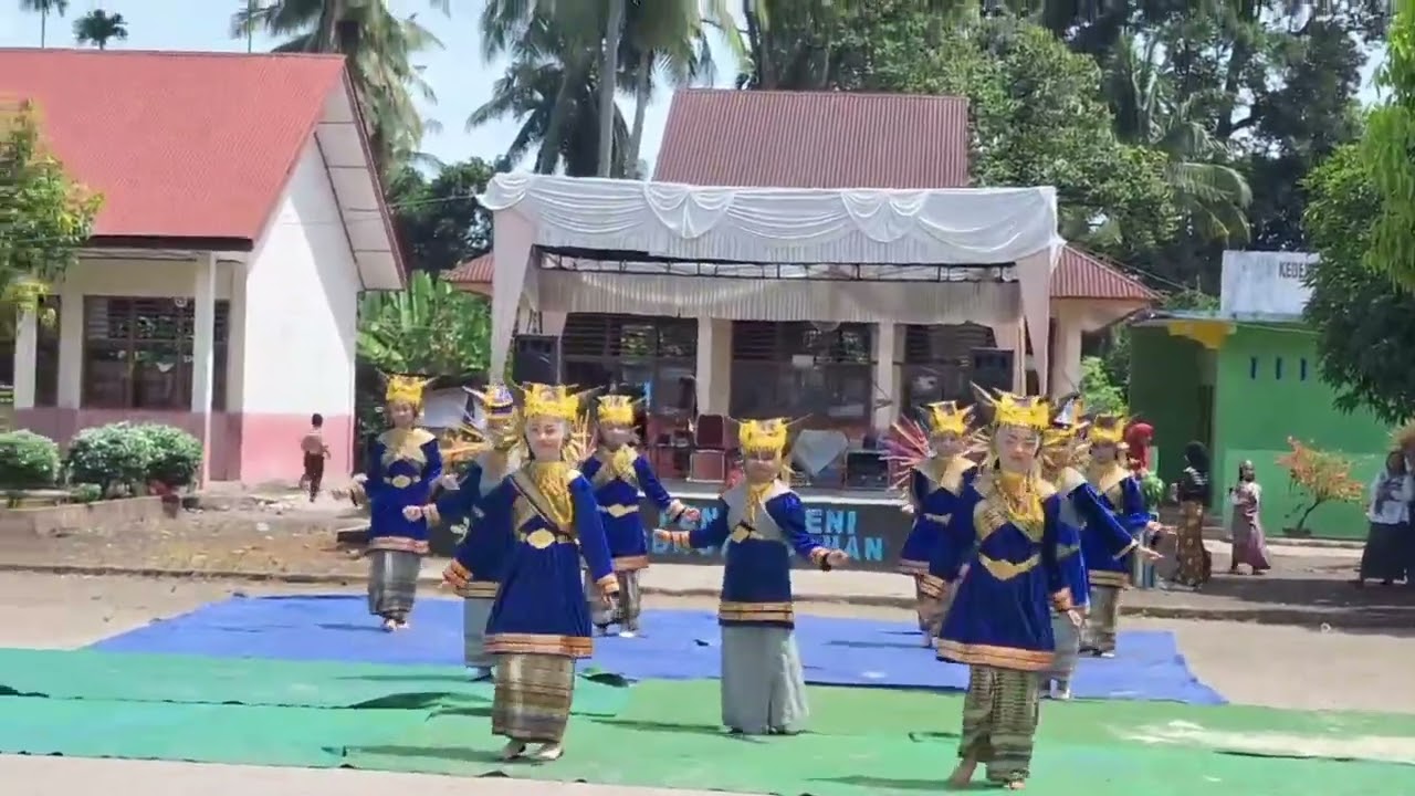 DANCE GINYANG MAK TACI (with class VIA SDN 07 Pasaman)