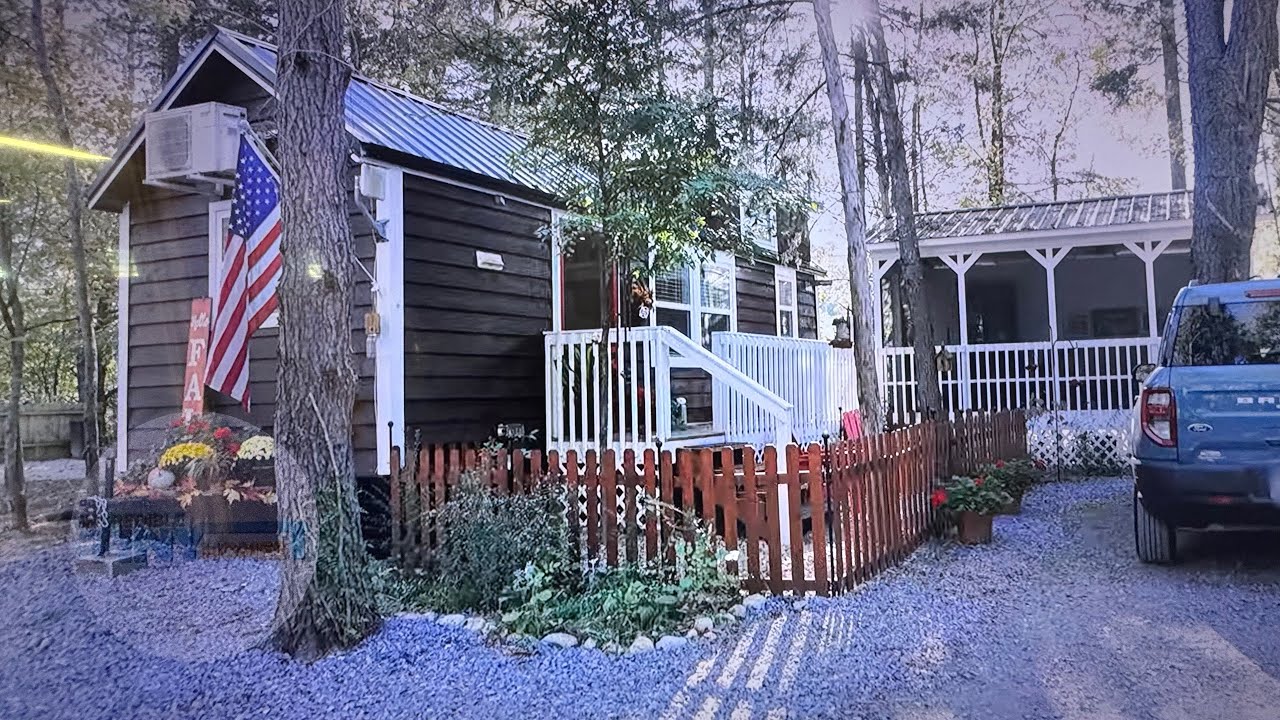 $119k EXACT LUANN Tiny Home w/free delivery, set up & 2 Yrs FREE SITE RENT in Spencer, TN