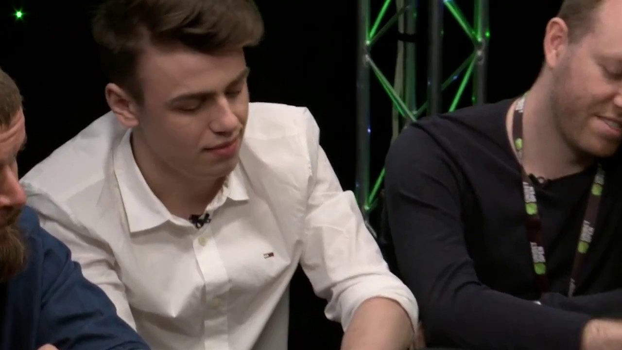 Papaplatte destroying @ Unibet lol