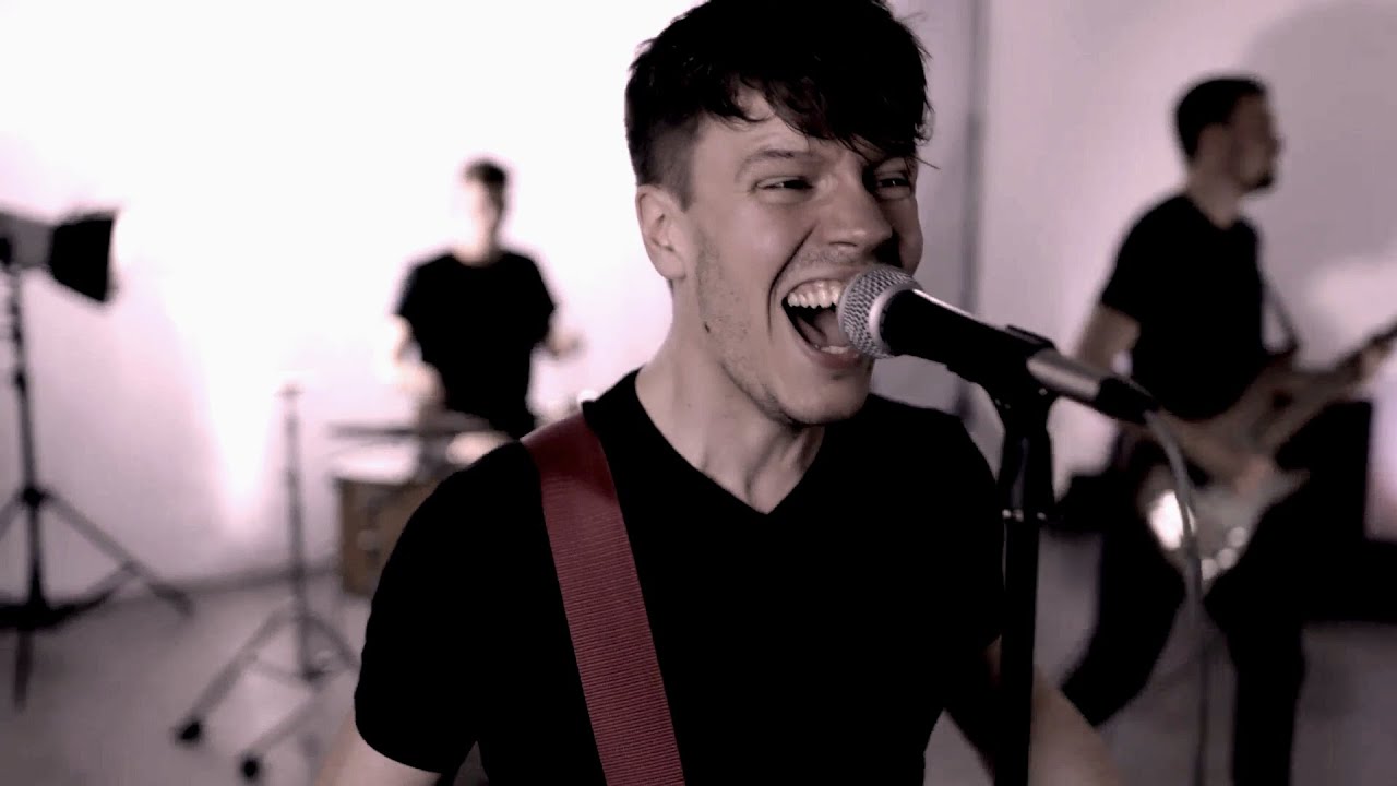 Black Stains - The Moon (Official Music Video)