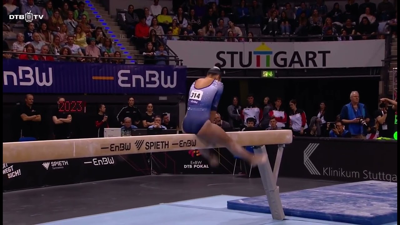 Júlia Soares EF Trave 12.633 D 5.3 E 7.333 DTB Pokal