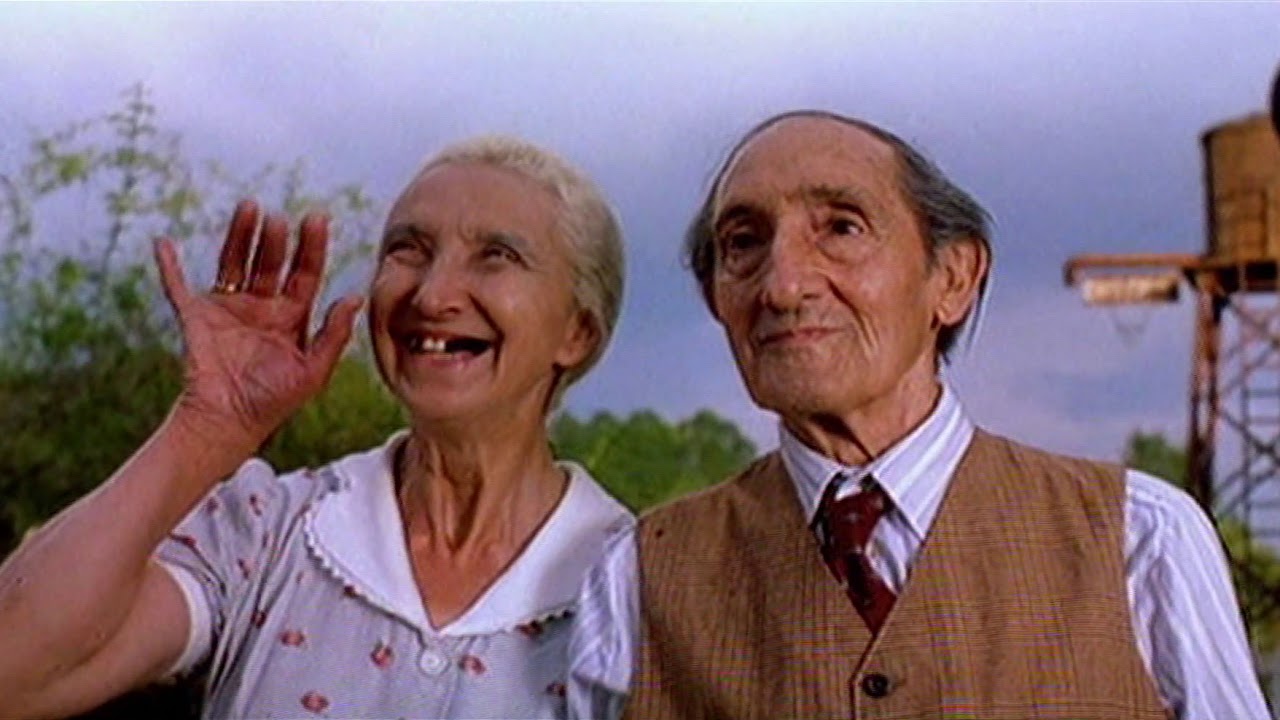 EL MILAGRO DE P.TINTO. Trailer original
