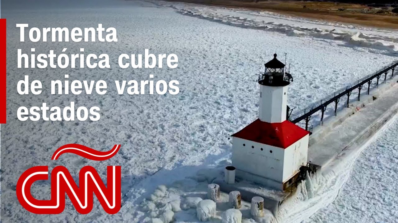 Las imágenes más impactantes de la tormenta invernal histórica en Estados Unidos