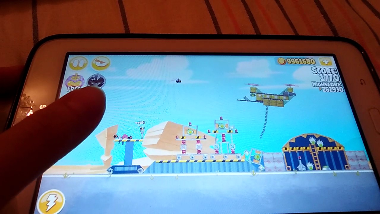 Angry Birds Seasons современное прохождение(версия 6.6.0)