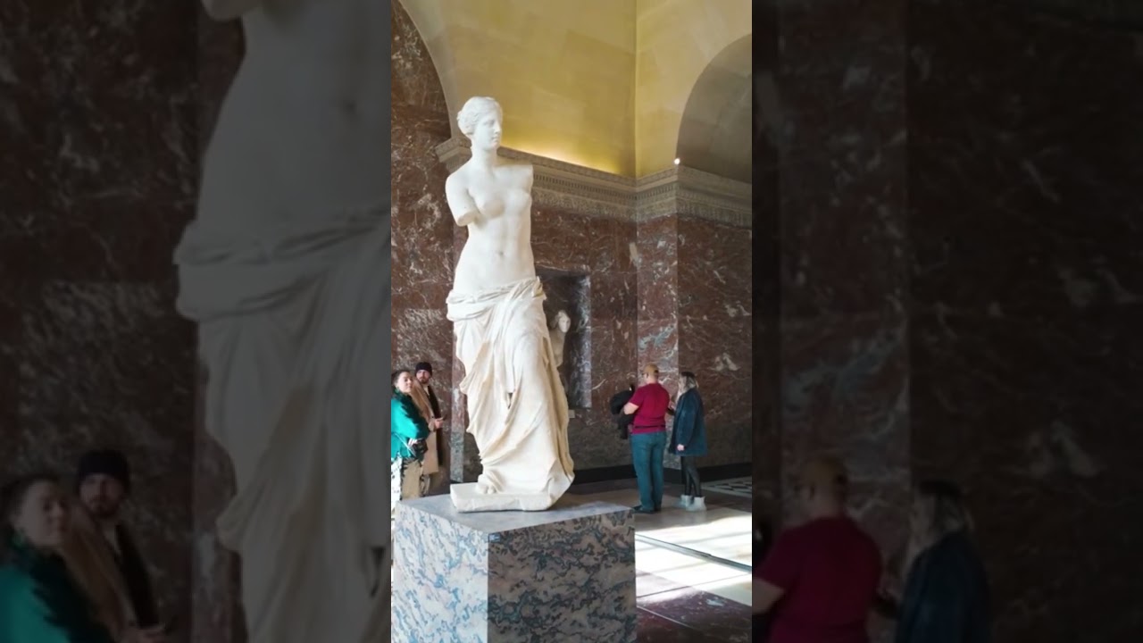 The masterpiece Venus de Milo ￼🏛️🇫🇷 #louvremuseum #virtualtravel #arthistory