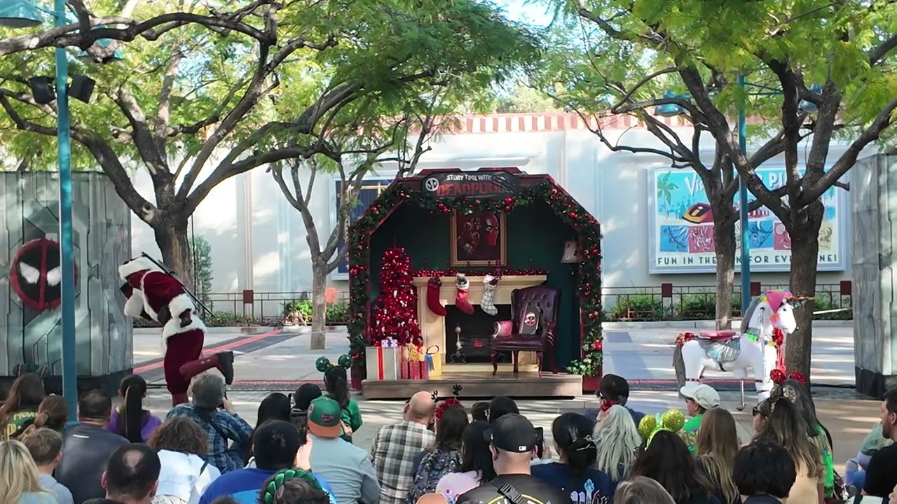 Праздничный выпуск «Время сказок с Дэдпулом» в парке Disney California Adventure — Росомахи нет :(