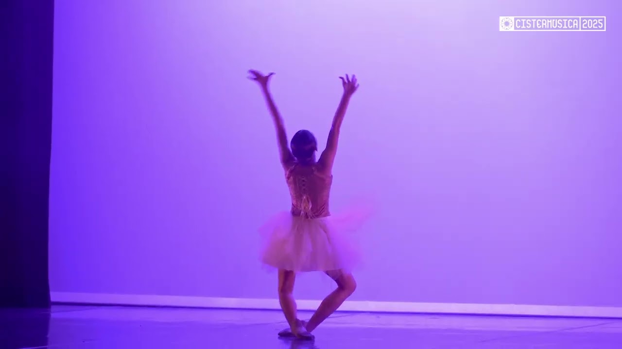 Academia de Dança de Alcobaça · O Quadro Fugiu da Moldura