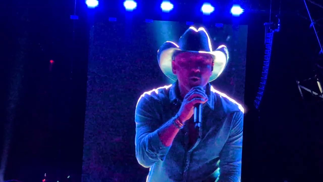 10 Tim McGraw 2025 Field of Dreams show