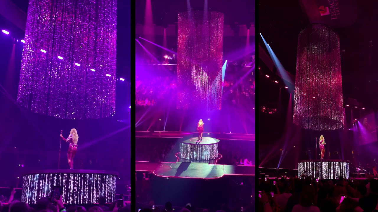 Carrie Underwood. Cry Pretty Tour 360